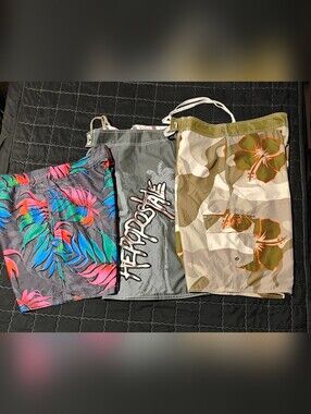 3 Pair of Aeropostale Men's Aero Surf Board Short Swim Trunk Multi Color Size 32